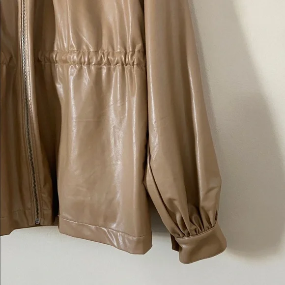 Deveaux New York Ari Camel Brown Vegan Faux Leather Jacket - Picture 9 of 14